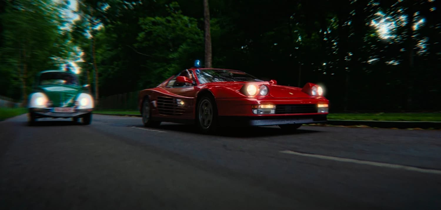 Ferrari auf einer Landstraße bei Weingarten. Projekt von Dreamscope für die Stadt Weingarten